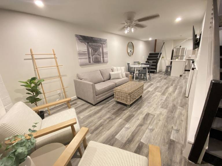 Apartment West End