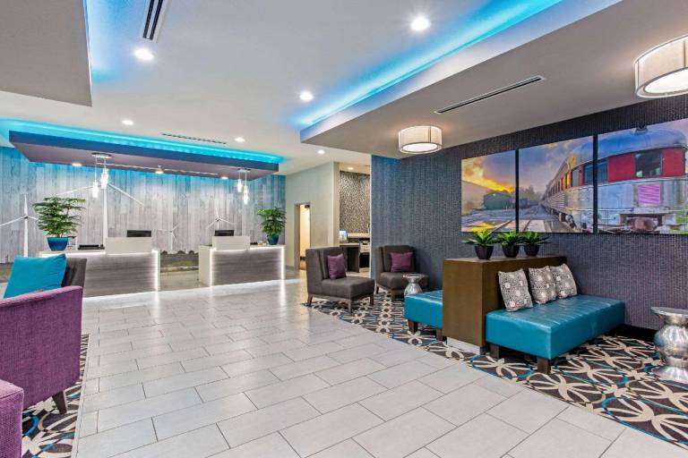 La Quinta Inn & Suites by Wyndham Sweetwater East — photo 4