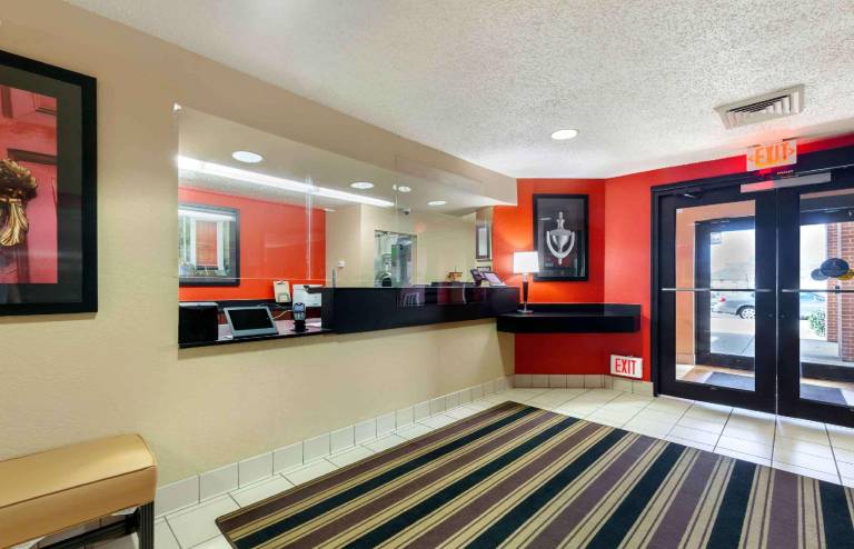 Extended Stay America Suites - Rockford - I-90 — photo 3