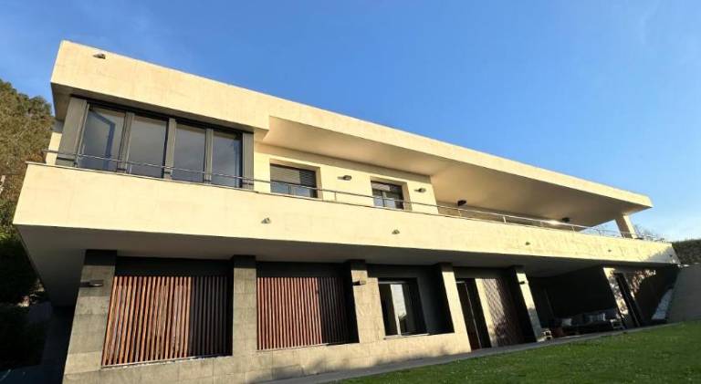 House with pool in Gijon