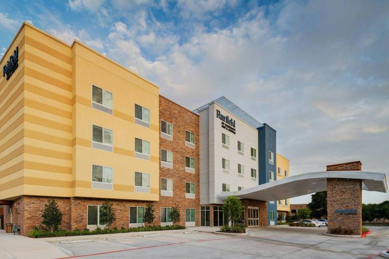 Fairfield by Marriott Inn & Suites Houston Missouri City — photo 5