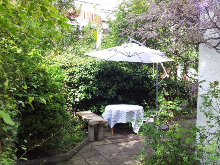 Ferienhaus mit Grill Terrasse und Garten