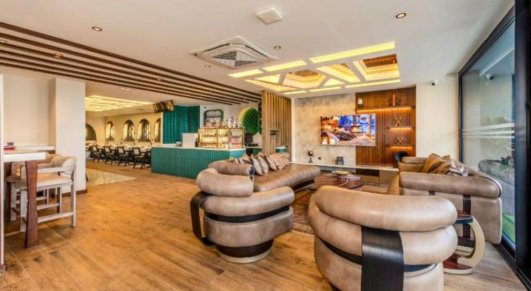 Elysian Airport Hotel — photo 3