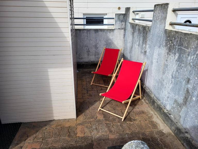 Charming vacation home with terrace & BBQ | Close to the beach | Pets allowed — photo 5