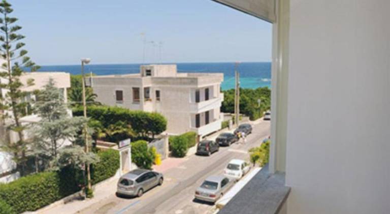 Charming apartment with patio | Beach nearby | Pets allowed in Giurdignano