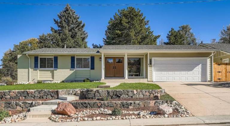 250 m&sup2; Ferienhaus