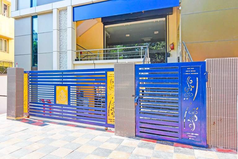 Townhouse Oak Dwarakanagar Port Stadium