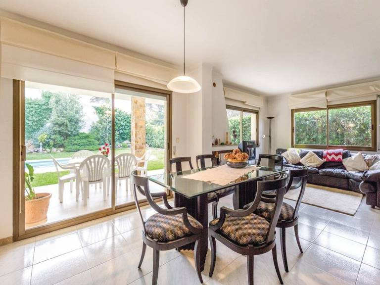 Fully equipped vacation home with terrace, garden & private pool | Pet-friendly — photo 4