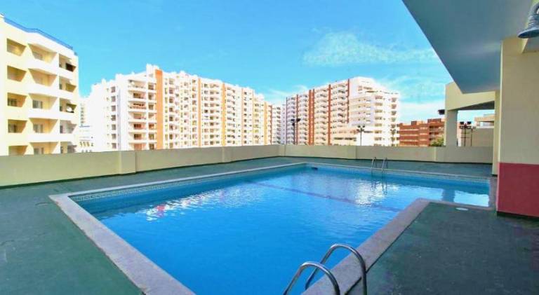 Nice holiday apartment with pool | Next to the beach | Pets allowed in Portimão