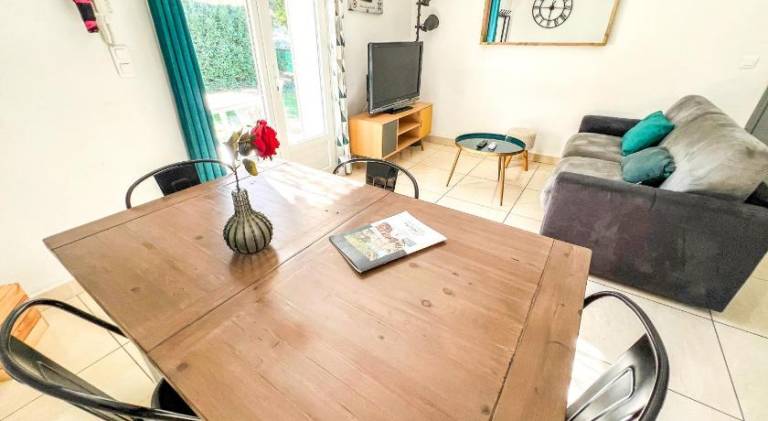 Fully equipped apartment with grill, terrace & garden | Good for workation | Pets allowed — photo 2