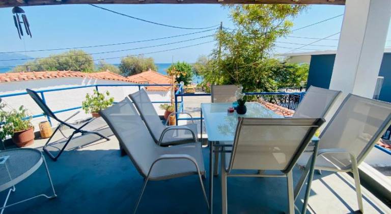 Holiday apartment with terrace — photo 3