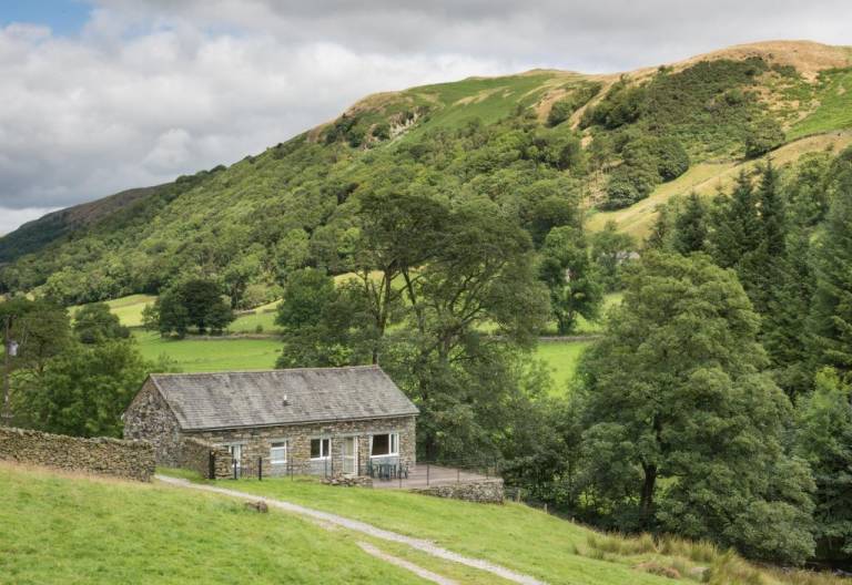 Cottage  Whitwell and Selside