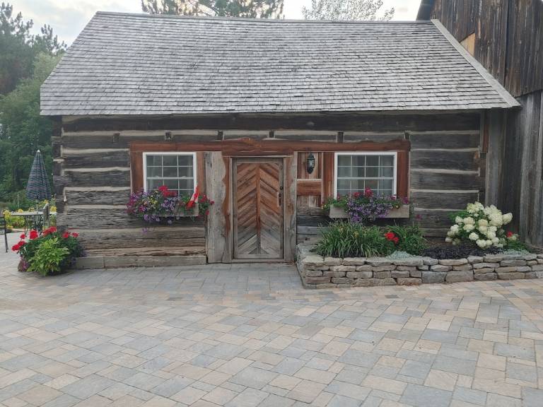 Cabin Killaloe
