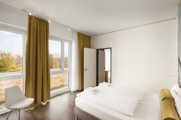 Super 8 by Wyndham Munich City North in Garching
