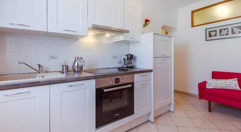 Apartment Budinic — photo 4