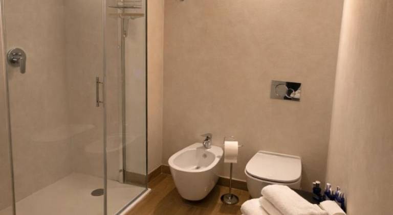 Apartment with 2 rooms for 4 persons — photo 4