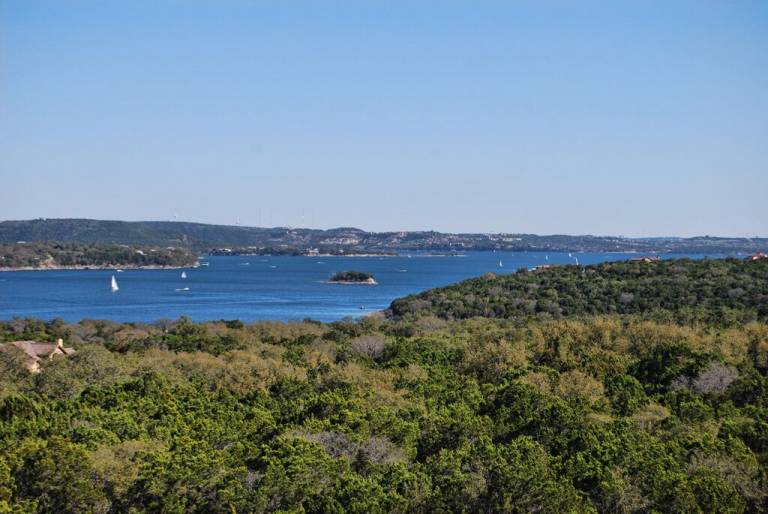 Villa Hollows At Northshore