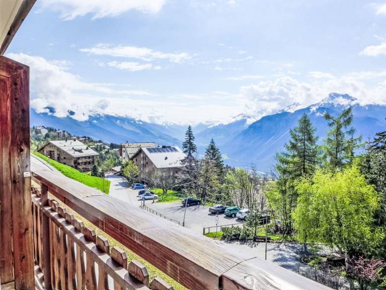 Ferienwohnung in Crans-Montana für max. 5 Gäste - nahe Skigebiet