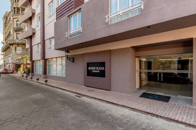Novus Plaza Hodelpa