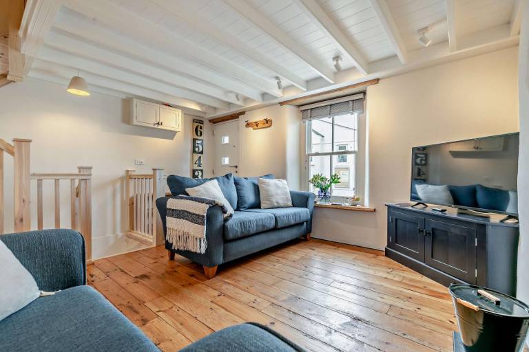Fully equipped cottage with yard | Next to the beach | Pets allowed — photo 3