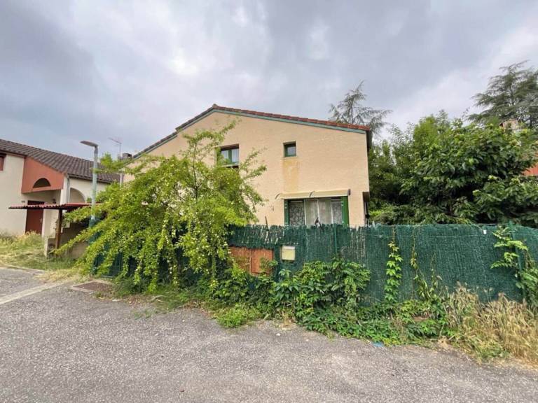 Maison de vacances  Pradines