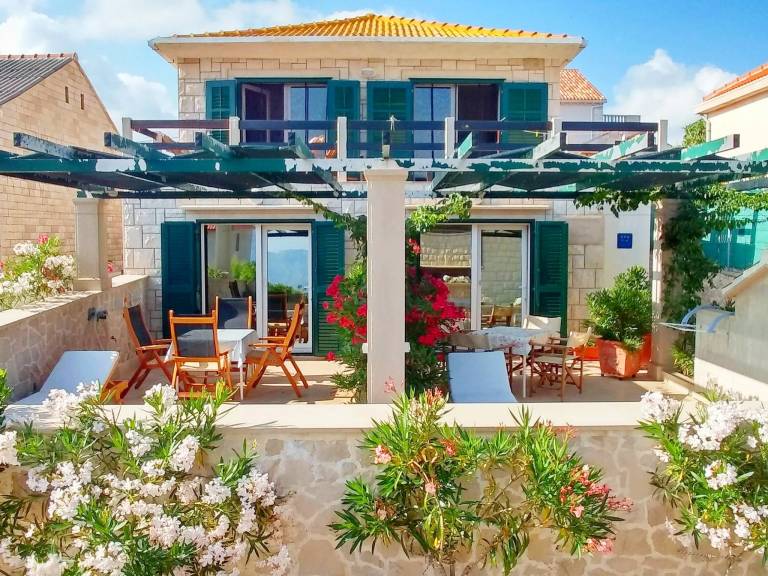 Studio apartman  Povlja