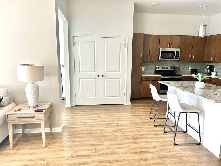 Apartment  Indian Creek Village