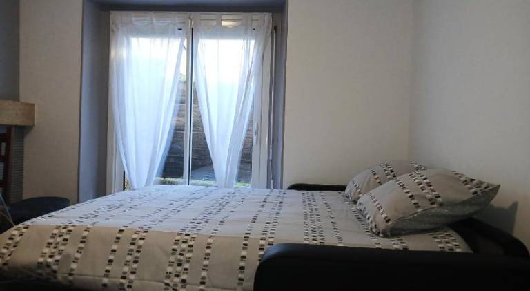 Rental apartment with 2 rooms for 6 persons — photo 2
