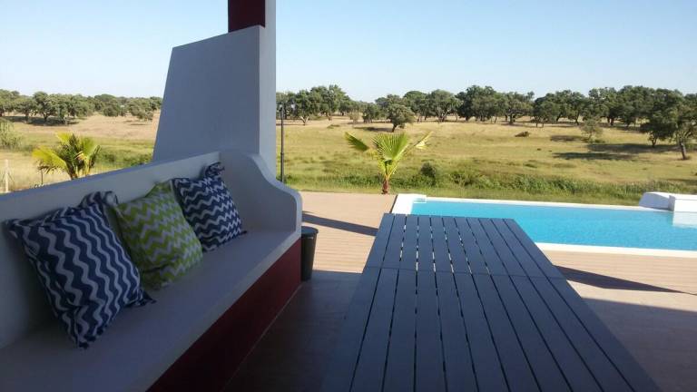 Vacation home with grill, yard & pool | Water view — photo 4
