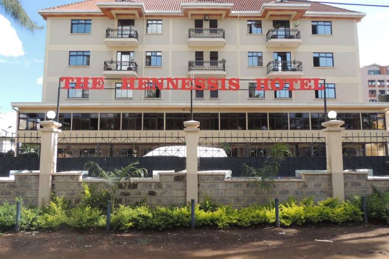 Hennessis Hotel