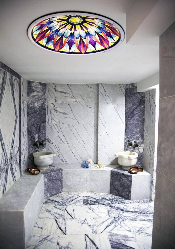 ARMIS HOTEL — photo 2