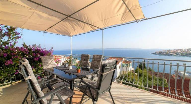 Nice apartment with terrace, jacuzzi & garden | Pets are welcome — photo 4