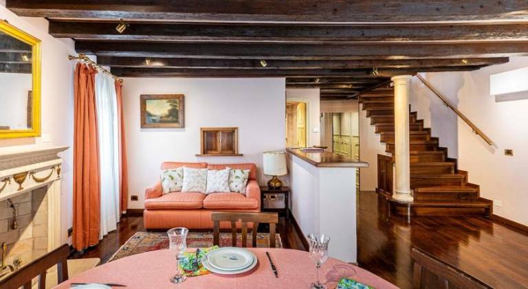 Apartment with terrace | Close to Rialto Bridge | Pets are welcome — photo 3