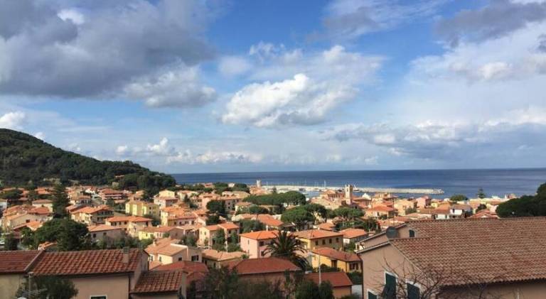 Nice holiday apartment | Pets are welcome in Marciana Marina