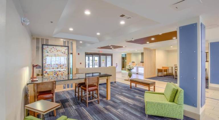 Holiday Inn Express Hotel & Suites Gulf Shores By IHG — photo 2