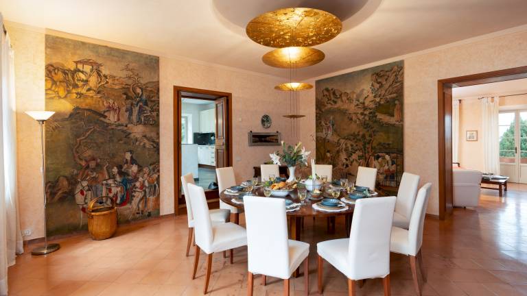 Family-friendly spacious villa with garden, terrace & private pool | Garden view | Suitable for remote work | Pet-friendly — photo 4
