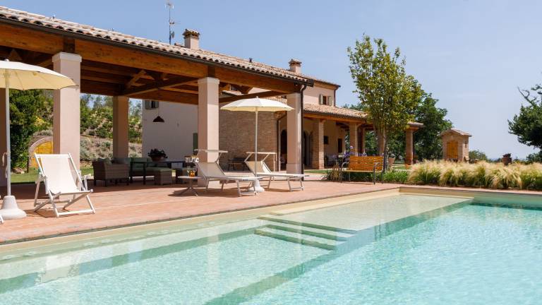 Villa  Longiano