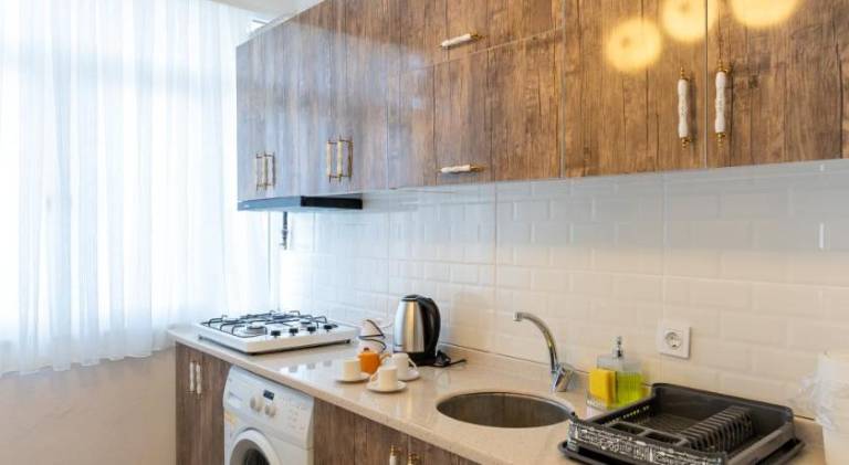 Serviced apartment with 2 rooms for 6 persons — photo 4