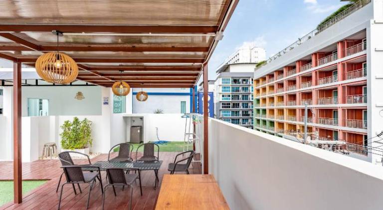 Villa with pool & hot tub | Next to Walking Street — photo 5