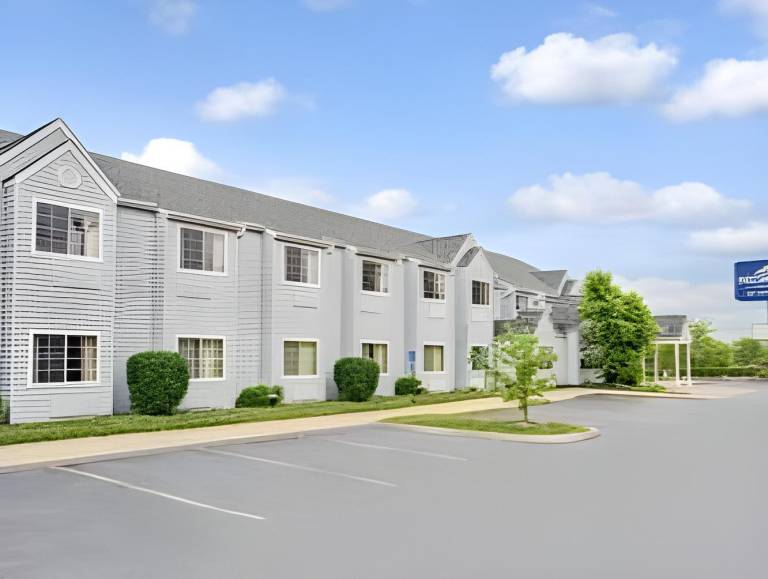 Microtel Inn & Suites by Wyndham Mason/Kings Island in Mason, OH