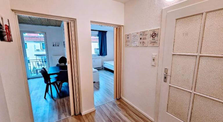Monteurhaus mit zwei Wohnungen in Bremen-Mitte, Parkplatz & WLAN — photo 4