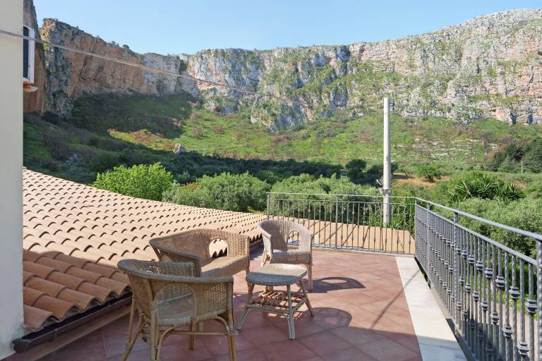 Villa Gheta at Monte Cofano: Nature, Relaxation, and Sea Views — photo 2