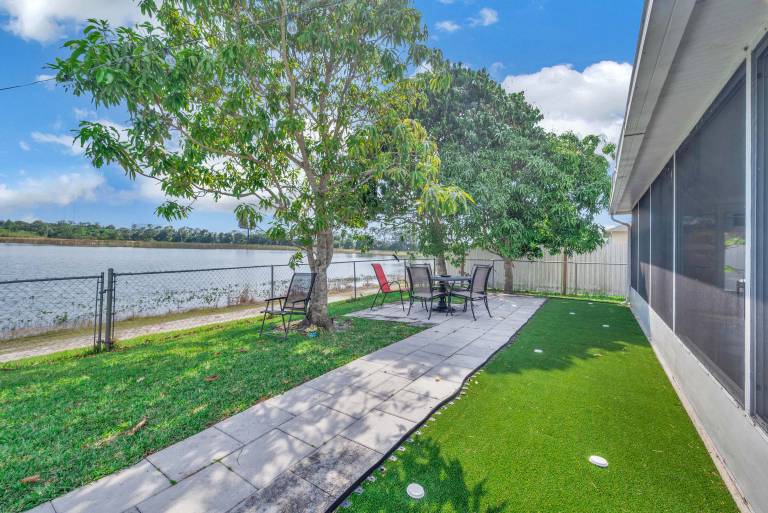 House  Port St. Lucie