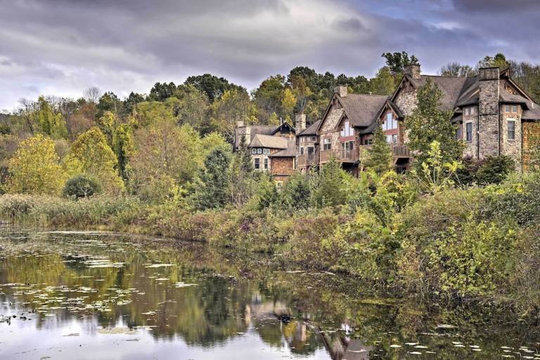 Condo  Highland Lakes