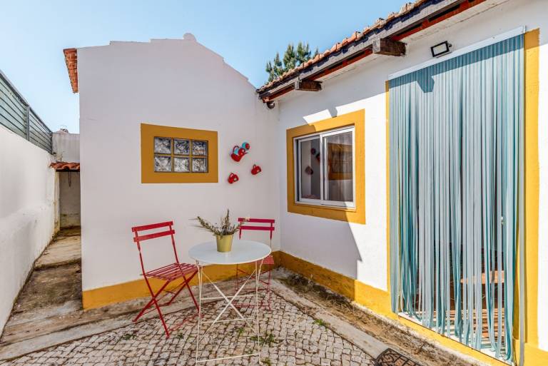 Ferienhaus mit Hund in S&atilde;o Sim&atilde;o&comma; Atlantikk&uuml;ste f&uuml;r max. 3 Personen am Atlantik