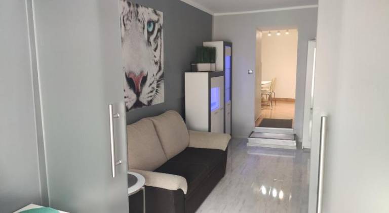 Apartment with 2 rooms for 6 persons — photo 2