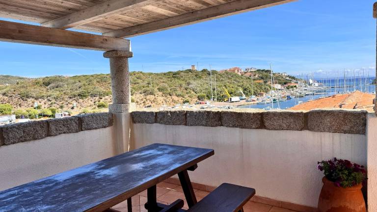 V215: Panoramic terrace on the Strait of Bonifacio. — photo 3
