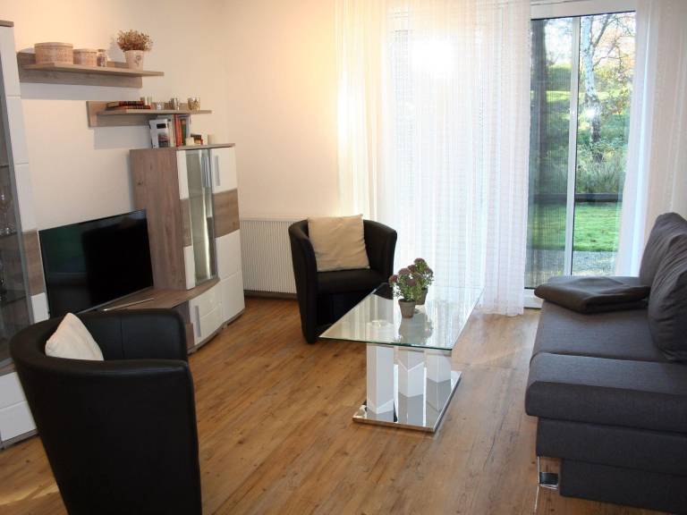 Rental apartment with terrace — photo 2