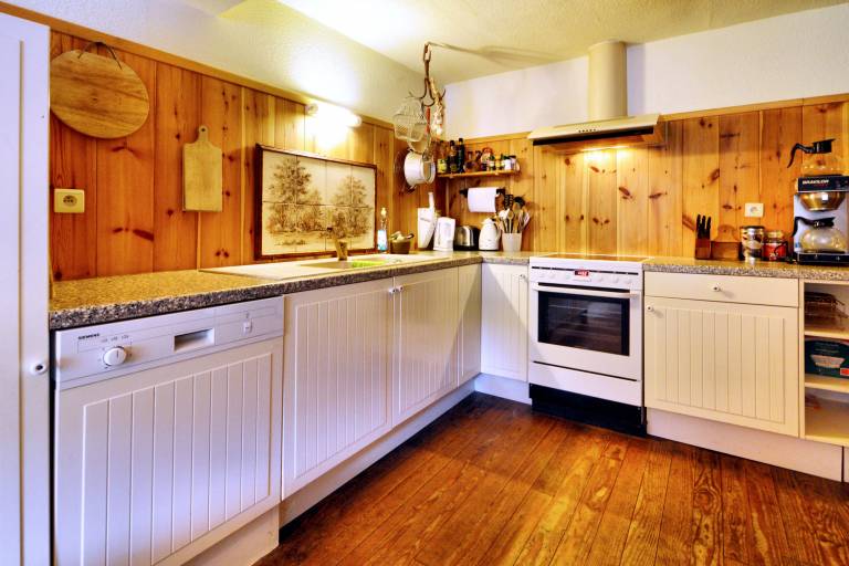 Fully equipped cottage with barbeque, patio & garden | Nature view | Pet-friendly — photo 3