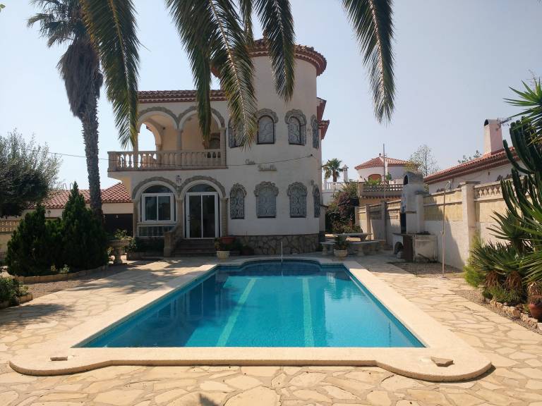 Villa Hospitalet del Infante